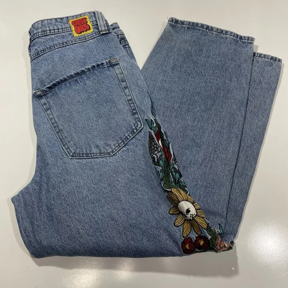 Empyre Baggy Jeans Floral Embroidered Light Wash Blue Denim Face Flowers Size 28